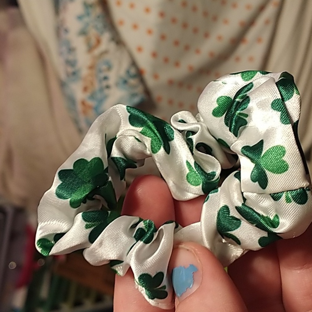 Shamrock Scrunchie
